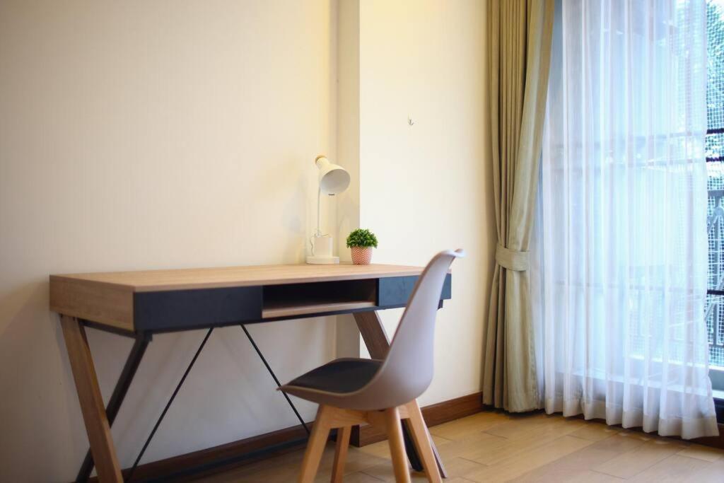 Specious Luxury 2 Bedrooms Apt. Chiang Mai Exterior foto