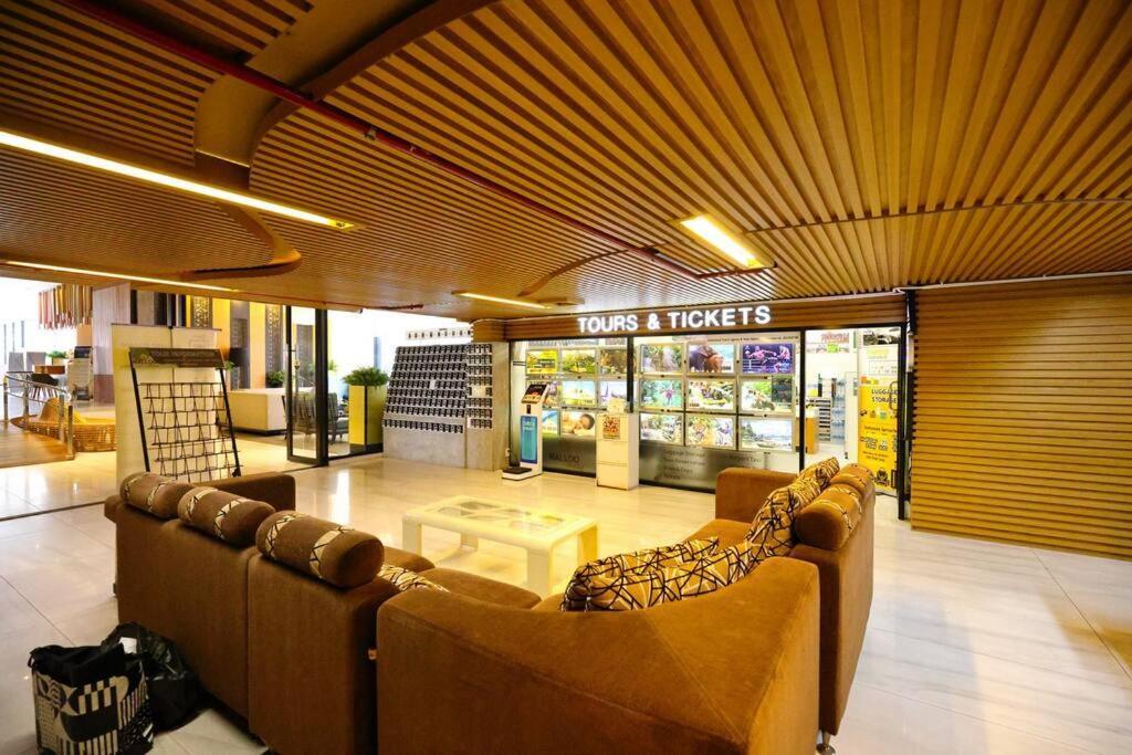 Specious Luxury 2 Bedrooms Apt. Chiang Mai Exterior foto